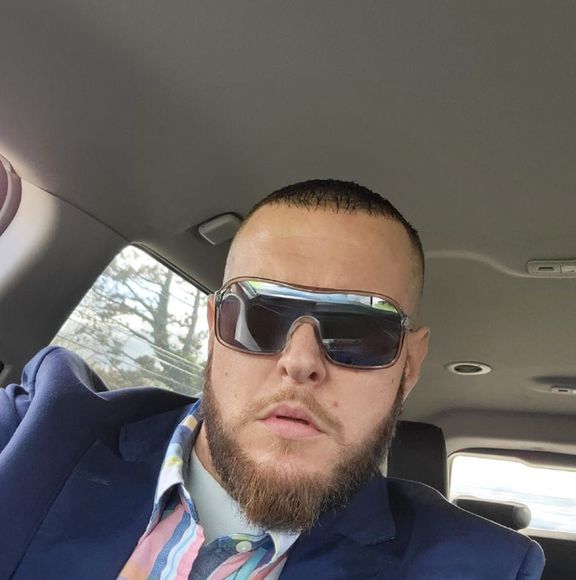 Meet your Posher, Joe - Picture 1 of 1